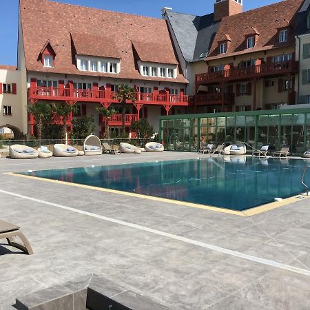 Cyrille Et Vacances Presqu'Ile De La Touques Deauville Eksteriør bilde